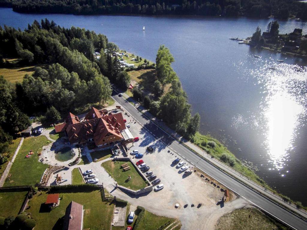 Hotel Leyla Frymburk Eksteriør bilde