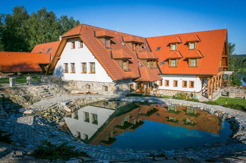 Hotel Leyla Frymburk Eksteriør bilde